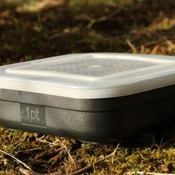 Baiting Tools & Storage GARDNER TACKLE MAGGOT / BAIT TUB