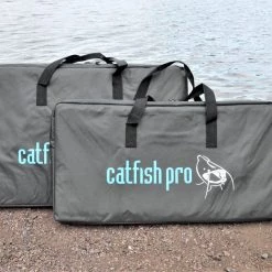 Catfish-Pro Ltd Catfish-Pro Catfish/Predator Unhooking Mat With Flap And Stink Bag