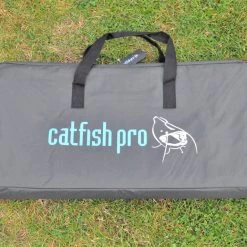 Catfish-Pro Ltd Catfish-Pro Catfish/Predator Unhooking Mat With Flap And Stink Bag