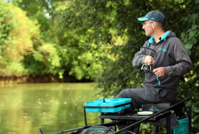 Drennan Acolyte Ultra 10ft Feeder Coarse 12 Drennan Acolyte Ultra 10ft Feeder Coarse